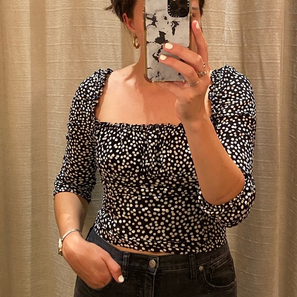 Reformation Bacio Ruffle Tie Back Crop Top - Picture 2 of 7